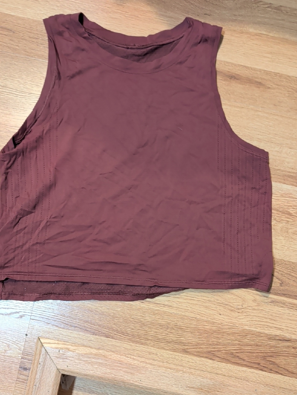 lululemon athletica Sleeveless Crop Tank in Mauve
